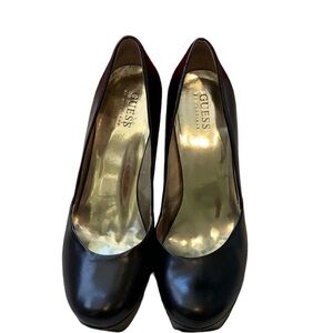 Guess heels size 8.5 leather